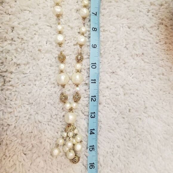 Vintage Costume Pearl Necklace Earring Set - Picture 4 of 8